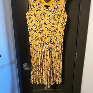 Banana Republic pleated yellow floral dress.